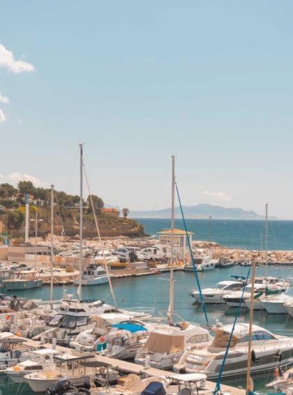 200M De La Plage ,3Mn Du Port A 50M Du Centre Ville Каррі-ле-Руе Екстер'єр фото